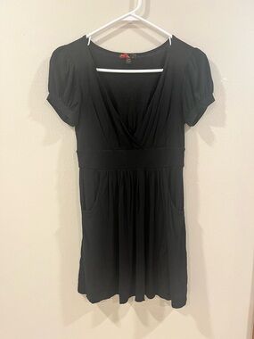 Heritage 21 by Forever 21 | Black Surplice Mini Dress with Pockets